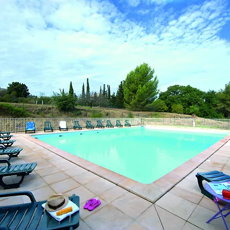 Comfort Six-fours Lejlighedshotel 3*