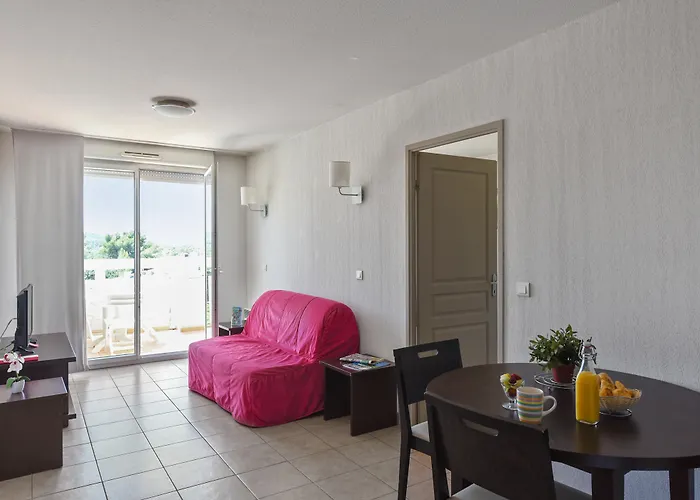 Hotel Comfort Six-fours