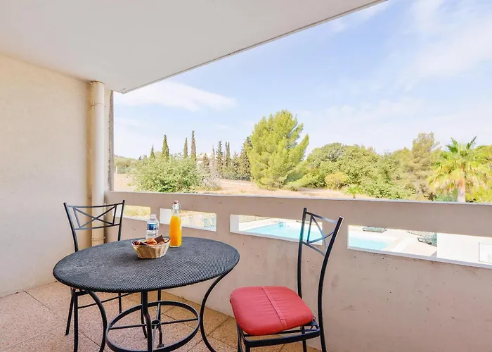 Hotel Comfort Six-fours 3*