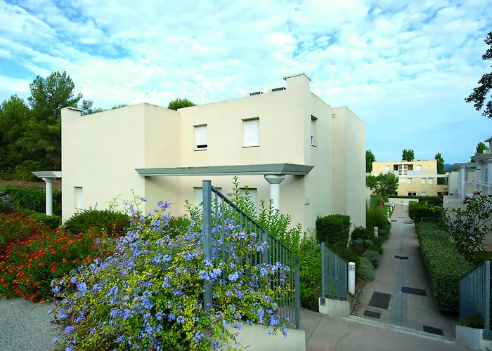 Comfort Six-fours 3*